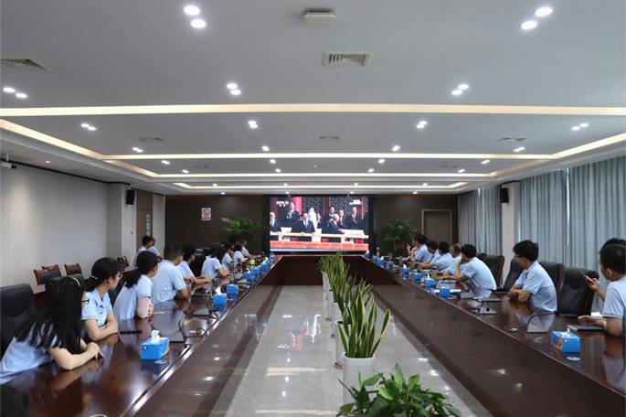 公司組織收看紀(jì)念中國人民抗日戰(zhàn)爭暨世界反法西斯戰(zhàn)爭勝利80周年大會(huì)