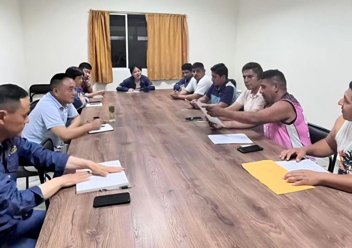 厄瓜多爾分公司召開(kāi)厄籍員工代表座談會(huì)